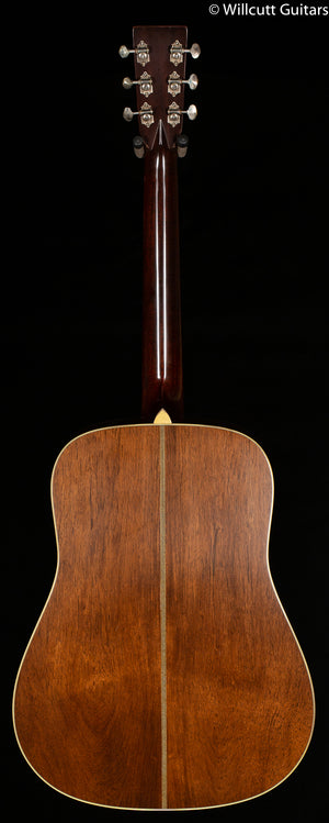 Martin D-28 Authentic 1937 Aged