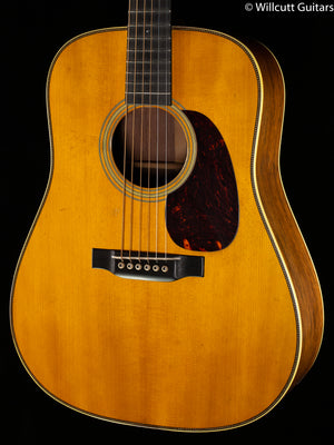 Martin D-28 Authentic 1937 Aged
