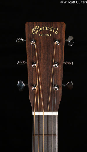 Martin D-18
