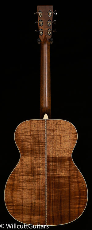 Martin Custom Shop 000 28 Style Highly Figured Koa