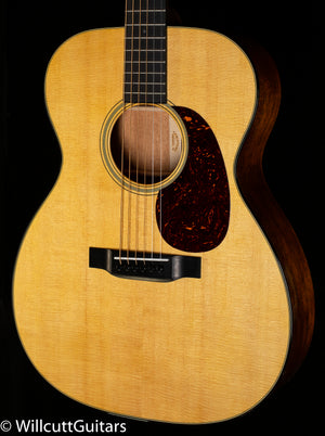 Martin 000-18