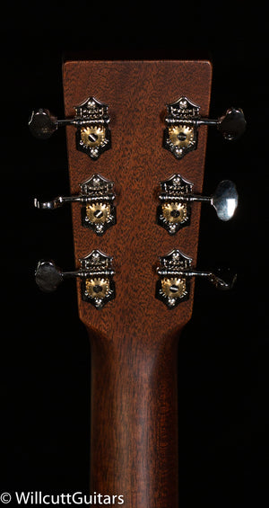 Martin 000-18