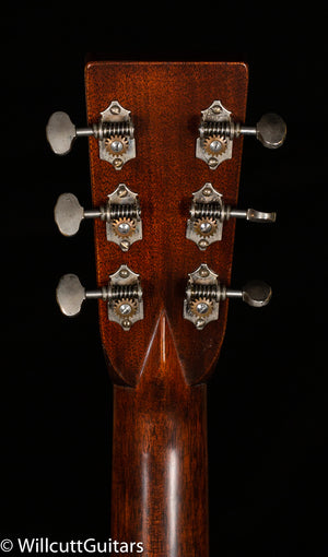 Martin Custom Shop Expert D-28 Authentic 1937 Stage 1 Aging