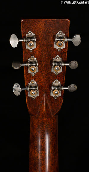 Martin Custom Shop Expert D-28 Authentic 1937 Stage 1 Aging