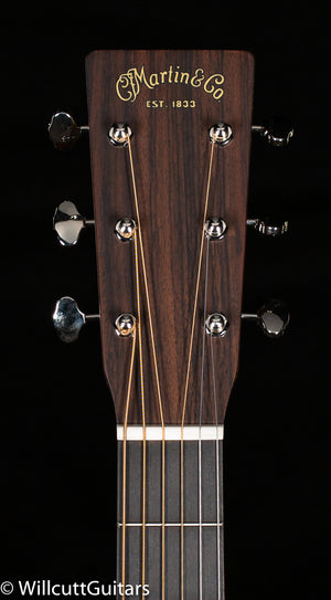 Martin D-18