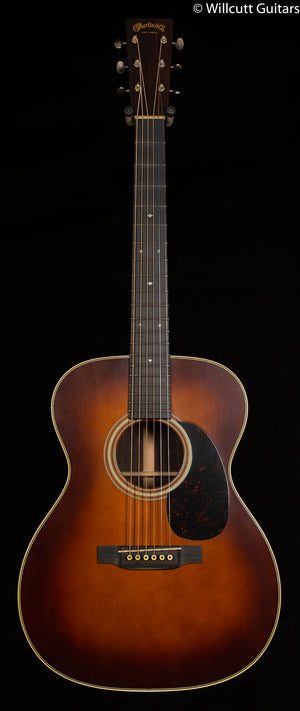 Martin Custom Shop Expert 000-28 Authentic 1937 Stage 1 Aging Ambertone (250)