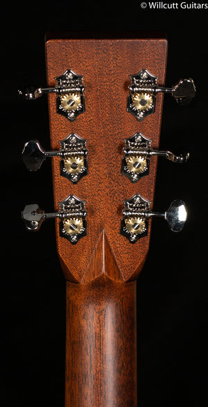 Martin HD-28 Sunburst