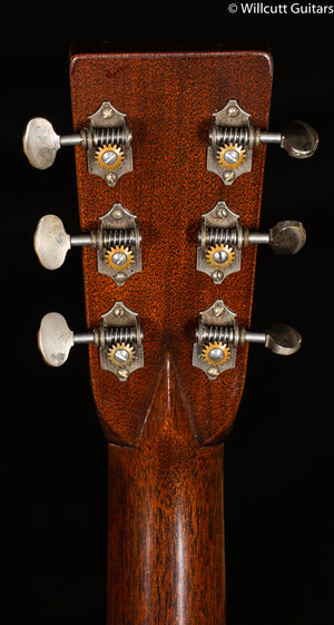Martin D-28 Authentic 1937 Aged (026)