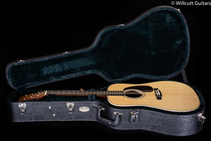 Martin Custom Super D Sitka/Guatemalan Rosewood (708)