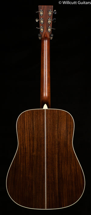 Martin HD-28 2024 Spec (584)