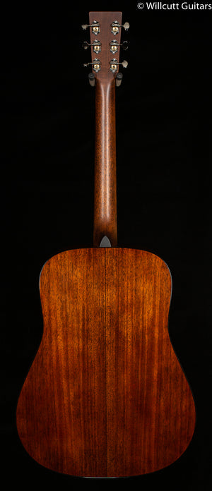 Martin D-18 Sitka/Mahogany (733)