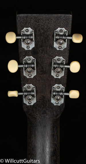Martin 000-17E Black Smoke Sitka/Mahogany (899)