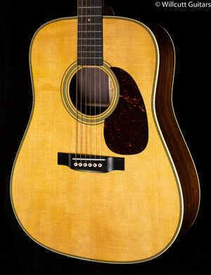Martin HD-28 (335)
