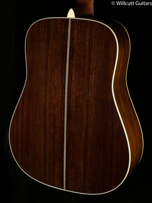 Martin HD-28 (335)