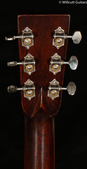Martin Custom Shop Expert 000-28 Authentic 1937 Stage 1 Aging Ambertone (807)