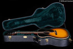 Martin 000-17 Whiskey Sunset Sitka/Mahogany (712)