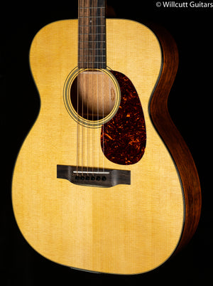 Martin 00-18 (370)