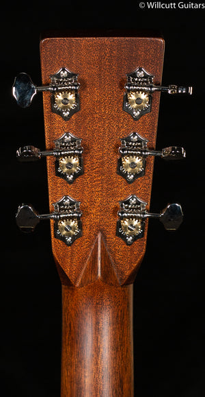 Martin HD-28 (819)