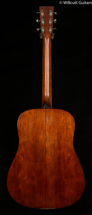 Martin D-18 Ambertone (694)