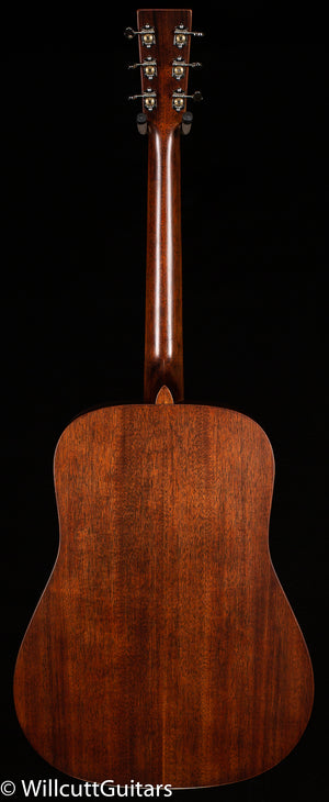 Martin D-15M (537)