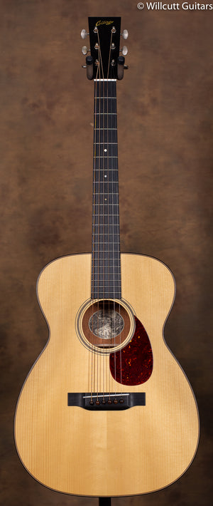 Collings 001 14-Fret Adirondack Top Traditional USED