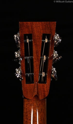 Collings 002H Adirondack Spruce Top