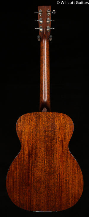 Bourgeois Heirloom Series Country Boy OM