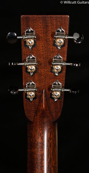 Bourgeois Heirloom Series Country Boy D (448)