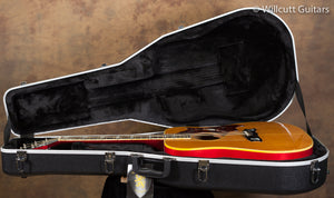 Gibson 73-75 Dove Custom Natural USED (517)