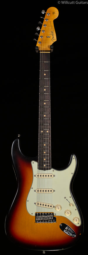Fender Custom Shop 1963 Stratocaster Journeyman Relic with Closet Classic Hardware Rosewood Fingerboard 3-Color Sunburst