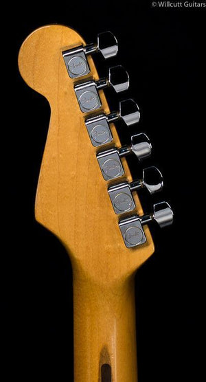 fender-vintage-1983-stratocaster-white-blonde-430