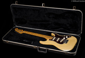 fender-vintage-1983-stratocaster-white-blonde-430