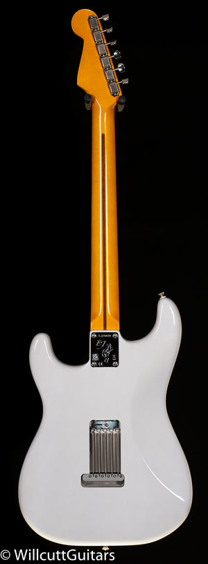 Fender Eric Johnson Stratocaster, Maple Fingerboard, White Blonde (320)