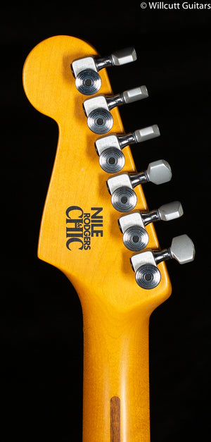 Fender Nile Rodgers Hitmaker Stratocaster Maple Fingerboard Olympic White (224)