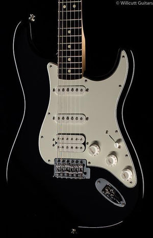 fender-standard-stratocaster-hss-black-340