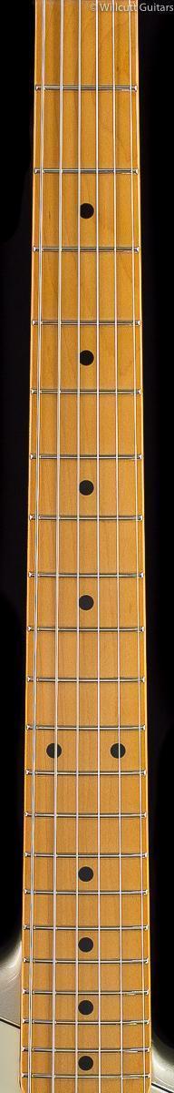 Fender FSR Traditional 50's Stratocaster Inca Silver with Shoreline Gold Stripes