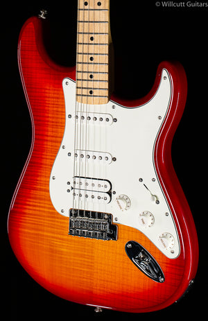 Fender Deluxe Stratocaster HSS Plus Top IOS Connectivity Aged Cherry Burst
