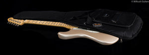 fender-deluxe-strat-hss-blizzard-pearl-w-ios-connectivity-240