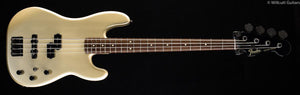 Fender Duff McKagan Precision Bass Pearl White DEMO