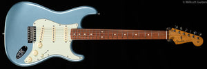 Fender Vintera '60s Stratocaster Ice Blue Metallic