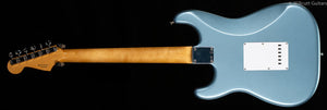 Fender Vintera '60s Stratocaster Ice Blue Metallic
