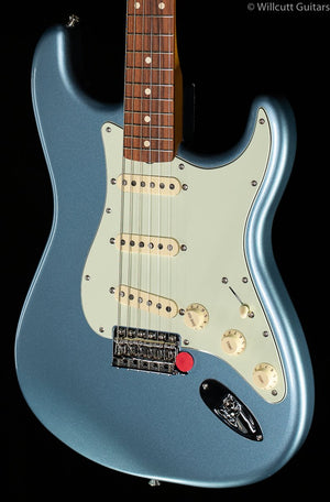 Fender Vintera '60s Stratocaster Ice Blue Metallic