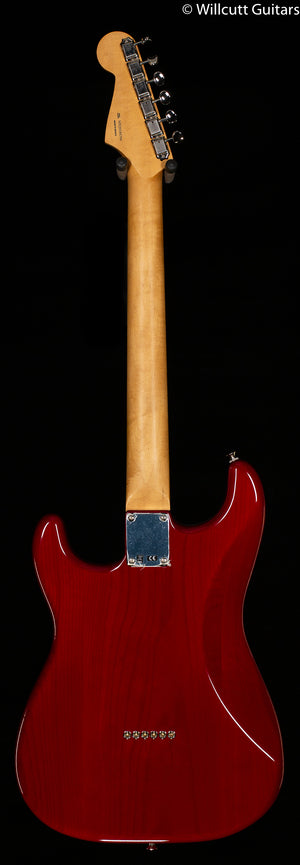 Fender Noventa Stratocaster Pau Ferro Fingerboard Crimson Red Transparent DEMO
