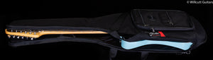 Fender Vintera Road Worn '70s Telecaster Deluxe Maple Daphne Blue