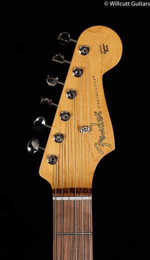 Fender Noventa Stratocaster Pau Ferro Fingerboard Crimson Red Transparent