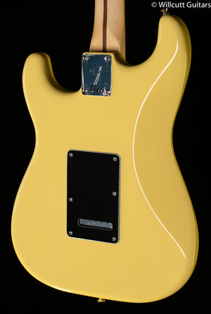 Fender Player Stratocaster HSH Buttercream Pau Ferro Fingerboard (488)