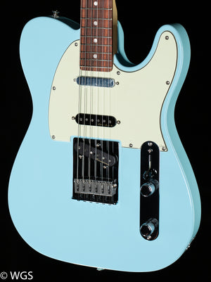 Fender Deluxe Nashville Tele Daphne Blue