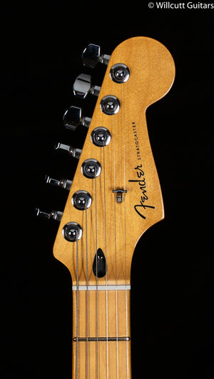 Fender Player Plus Stratocaster HSS Maple Fingerboard Cosmic Jade