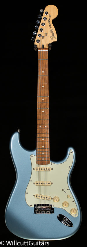 Fender Deluxe Roadhouse Stratocaster Mystic Ice Blue