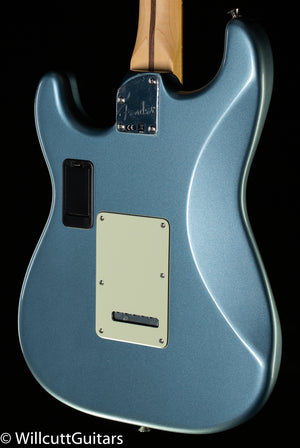 Fender Deluxe Roadhouse Stratocaster Mystic Ice Blue
